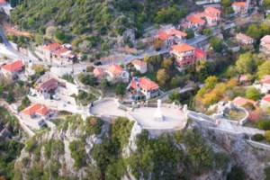 Η στιγμή που η θάλασσα στο Ρίο αλλάζει χρώμα - Απίθανες εικόνες drone