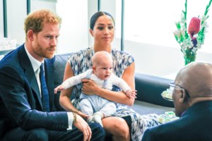 Όταν ο πρίγκιπας Χάρι έφερε τη γιαγιά του σε "δύσκολη θέση": Ο μεγάλος θυμός και η έλλειψη σεβασμού - εικόνα 8