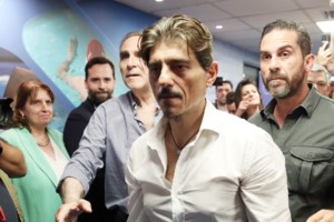 Το παρασκήνιο της οπισθοχώρησης Βρούτση- Καρφιά στην κυβέρνηση ότι "φοβήθηκε" τους ισχυρούς παράγοντες των ΚΑΕ - εικόνα 2