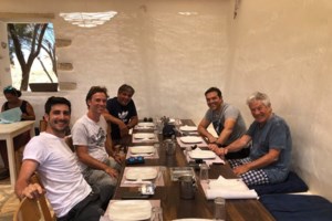 Με τραπεζίτη της υπόθεσης Καλογρίτσα ο Αλέξης Τσίπρας στα Κουφονήσια - Είχε ρόλο στα δάνειά του - εικόνα 2