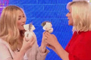 Τόνια Σωτηροπούλου: Η αδημοσίευτη φωτογραφία από τον γάμο της - Την πόσταρε φίλος της