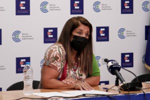 Βατόπουλος: Τα τεστ δεν προσφέρουν 100% ασφάλεια - Δεν έχει φύγει από το τραπέζι το γενικό lockdown - εικόνα 2