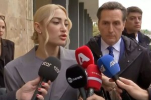 Δημήτρης Αλεξάνδρου: Στηρίζει δημόσια την Ιωάννα Τούνη - "Σε αυτή τη δίκη είμαστε όλοι μαζί σου"