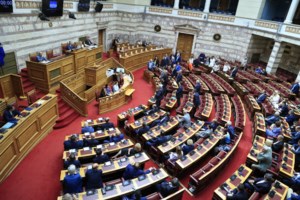 Κωνσταντοπούλου: Ο Βορίδης είπε ‘θα σας πάρω όλους μαζί μου’ και ο Μητσοτάκης του έδωσε σωσίβιο σωτηρίας