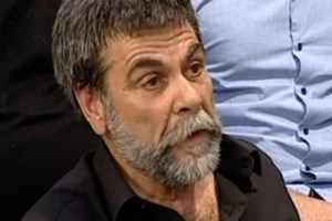 Φονικό στα Ανώγεια: Ραγίζει καρδιές η μαντινάδα του γιου του Λευτέρη Καλομοίρη - εικόνα 2