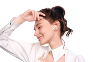 Huawei Easter Offers 2021: Ωρα να κάνεις δικά σου ένα ζευγάρι noise-canceling ακουστικά και ένα hi-tech smartwatch