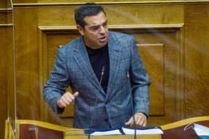 Μητσοτάκης σε Τσίπρα: Στο Μάτι μετρούσαμε φέρετρα, στην Εύβοια στρέμματα... - εικόνα 7