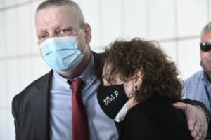 Αυτή είναι η ιστορική απόφαση για τη Χρυσή Αυγή- Ποιοι καταδικάστηκαν, για ποια αδικήματα - εικόνα 2