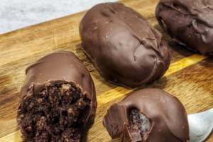 Τέλειο καλοκαιρινό πιάτο: Γεμιστή κολοκυθόπιτα χωρίς φύλλο, με 4 μόνο υλικά - εικόνα 2