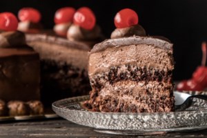 Η απόλυτη... λιχουδιά - Πεντανόστιμο γλυκό με ζαχαρούχο γάλα, μπισκότα και 3 ακόμα υλικά