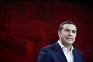 Βαγγέλης Παπαθανασίου: Παγκόσμια θλίψη στον κόσμο της μουσικής για τον θάνατό του - Το παράπονο της ανιψιάς του