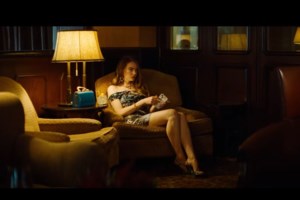 Έμα Στόουν: Εκθαμβωτική στο πλευρό του Γιώργου Λάνθιμου στο Φεστιβάλ των Καννών [Εικόνες] - εικόνα 13