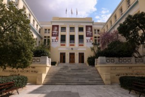 Παρατηρητήριο ΝΔ: Τα τρία Fake news για το άνοιγμα των σχολείων