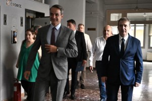 Χρυσοχοΐδης: Οι 9 προτεραιότητες για την Υγεία - Το σχέδιο για το ΕΚΑΒ, προσλήψεις και εκσυγχρονισμός νοσοκομείων