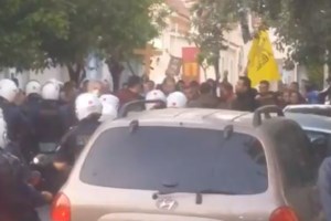 Χίος: Πιστή ήθελε "σώνει και καλά" να μπει στην εκκλησία- Απειλούσε "θα σας κάνω βούκινο στο facebook"