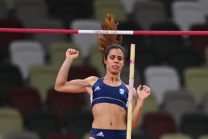 Ολυμπιακοί Αγώνες: Η αποθεωτική υποδοχή των Πετρούνια - Καραλή [Βίντεο] - εικόνα 3