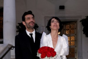 Ο μάνατζερ της Μελίνας Κόντη διαψεύδει τη σχέση με τον Νίκο Κουρή - Τι λέει για τη συνεργασία τους