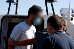 Τρόμος στο Ηράκλειο: Είπε ότι θα σκοτώσει τη γυναίκα του και τριγυρνούσε με μπαλτά