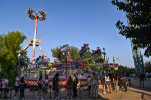 Ατύχημα στο Allou Fun Park: Τα τρία κρίσιμα ερωτήματα για την παραλίγο τραγωδία στο τρενάκι [Βίντεο]