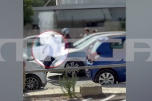 Βαγγέλης Μπουρνούς: Η εκδοχή του άλλου οδηγού για το επεισόδιο - "Με χτύπησε δεξιά στον καθρέφτη, στην πόρτα και στο φτερό"