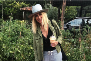 Συγκλονίζει η Σοφία Καρβέλα: "Κλείνω 12 χρόνια νηφάλια" - Η εξομολόγηση για τον αλκοολισμό - εικόνα 3