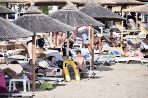 Ανελέητος καύσωνας σε όλη τη χώρα: Πού θα "χτυπήσουν" τα 44άρια - Τρίτη ημέρα αφόρητης ζέστης - εικόνα 3