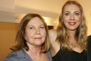 Η Καρύδη έδωσε τις πρώτες λεπτομέρειες για το reunion του "Παρά 5" - Οσα μάθαμε - εικόνα 2
