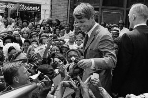 ΗΠΑ: Μεγάλη νίκη των Δημοκρατικών στην Καλιφόρνια - Απορρίφθηκε το δημοψήφισμα ανάκλησης του κυβερνήτη - εικόνα 2