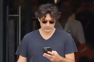 Η Πέμη Ζούνη αποκάλυψε γιατί δεν έχει ξανασυνεργαστεί με τον Παπακαλιάτη: "Το έχουμε συζητήσει" - εικόνα 2