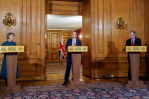 Ξεπέρασαν τους 24.000 οι θάνατοι στη Γαλλία - 4.207 σε ΜΕΘ - εικόνα 2