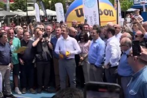 Περιοδεία στην Άρτα μαζί με τον γιο του Μπελέρη ο Κυριάκος Μητσοτάκης