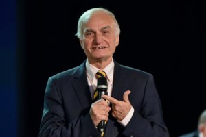 Αμφισσα: Συναγερμός για πυρκαγιά στο ΕΠΑΛ - Δέκα άτομα μεταφέρθηκαν στο νοσοκομείο