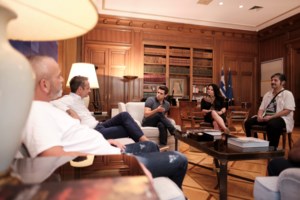 Μητσοτάκης: Στο 90% η επιδότηση του μισθού απεξαρτημένων που προσλαμβάνονται σε επιχειρήσεις