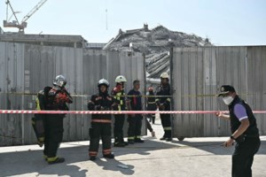 Washington Post: Ο Τραμπ πιέζει τους συμβούλους του να αυξήσουν κι άλλο τους δασμούς για να κλιμακώσει τον εμπορικό πόλεμο - εικόνα 2