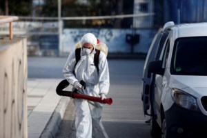 Κοροναϊός: Ετοιμάζεται τριψήφιος τηλεφωνικός αριθμός για τα νέα κρούσματα