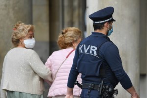 Κίνδυνος νέου κύματος της πανδημίας του κορονοϊού, προειδοποιεί ο Πρόεδρος της Παγκόσμιας Ιατρικής Ένωσης