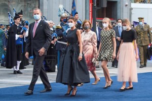 Μαρέβα Μητσοτάκη - Βασίλισσα Λετίσια: Οι λαμπερές εμφανίσεις στο παλάτι και το κοινό στοιχείο - εικόνα 12