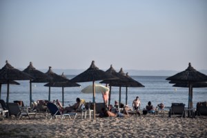 Πανελλαδική συγκέντρωση στα Προπύλαια από τους συνταξιούχους: Τι διεκδικούν