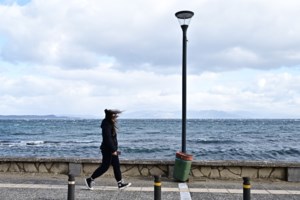 Πρόγνωση Κολυδά: Πτώση της θερμοκρασίας έως και 7 βαθμούς - Χωρίς βροχές για ακόμη 10 μέρες [βίντεο]