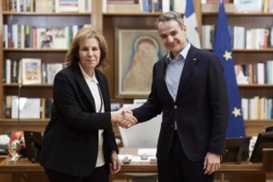 Εύη Χριστοφιλοπούλου: Eχω απογοητευτεί από τo ΠΑΣΟΚ - Ο Ανδρουλάκης κάνει αντιπολίτευση δεκαετίας '80 - εικόνα 2