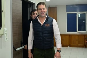 ΣΥΡΙΖΑ: Το "φάντασμα" Κασσελάκη στοίχειωσε το debate - Τα "καρφιά" στον Φαραντούρη και η επιμονή Πολάκη για τα ομόφυλα - εικόνα 2