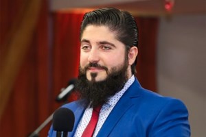 Θεσσαλονίκη: Επανεμφανίστηκε ο γνωστός "εξορκιστής" - Οι εξορκισμοί και τα "θαύματα" γίνονται πλέον μέσω τηλεφώνου