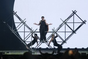 Eurovision 2025: "Ωτοασπίδες; Βαλ’ τες για να μην ακούς τις βόμβες" – Η απάντηση της Μαρίνας Σάττι σε Ισραηλινό δημοσιογράφο - εικόνα 2