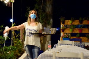 Κορονοϊός: Αυξημένοι έλεγχοι σε πλοία και λιμάνια ενόψει Δεκαπενταύγουστου