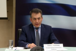 Αχτσιόγλου κατά Βρούτση: Αδιαφορία για τους εργαζόμενους - Εμμονή στο λάθος