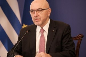 Το τραγούδι που εξόργισε τον Ερντογάν και τους οπαδούς του: "Πατερούλη φύγε από το σβέρκο μας"