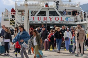 Φορολογικές δηλώσεις 2025: Πάνω από μισό εκατ. υποβλήθηκαν σε 10 μέρες – Οι 3 στους 4 δεν πληρώνουν επιπλέον φόρο - εικόνα 2