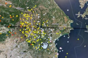 Συναγερμός στην Σκόπελο: Ακυβέρνητο ιστιοφόρο με δέκα επιβαίνοντες