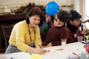 Κιβωτός του Κόσμου: Εφοδος της αστυνομίας στη δομή της Καλαμάτας - Λειτουργούσε χωρίς άδεια - εικόνα 2