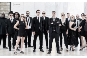 "Μια νύχτα του Αυγούστου": Στα γυρίσματα της πολυαναμενόμενης σειράς, συνέχειας του "Νησιού" [εικόνες] - εικόνα 8